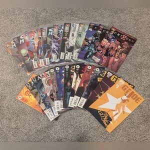 25 Top Cow Dark Horse Buffy Vampire Slayer GI Joe City of Heroes Comic Book Lot